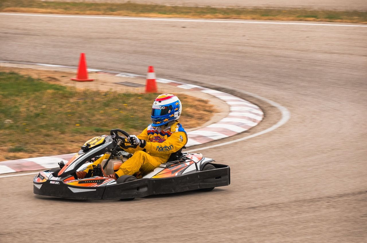 vivez une expérience unique de karting session : sensations fortes, compétition et plaisir garantis pour tous les âges et niveaux.