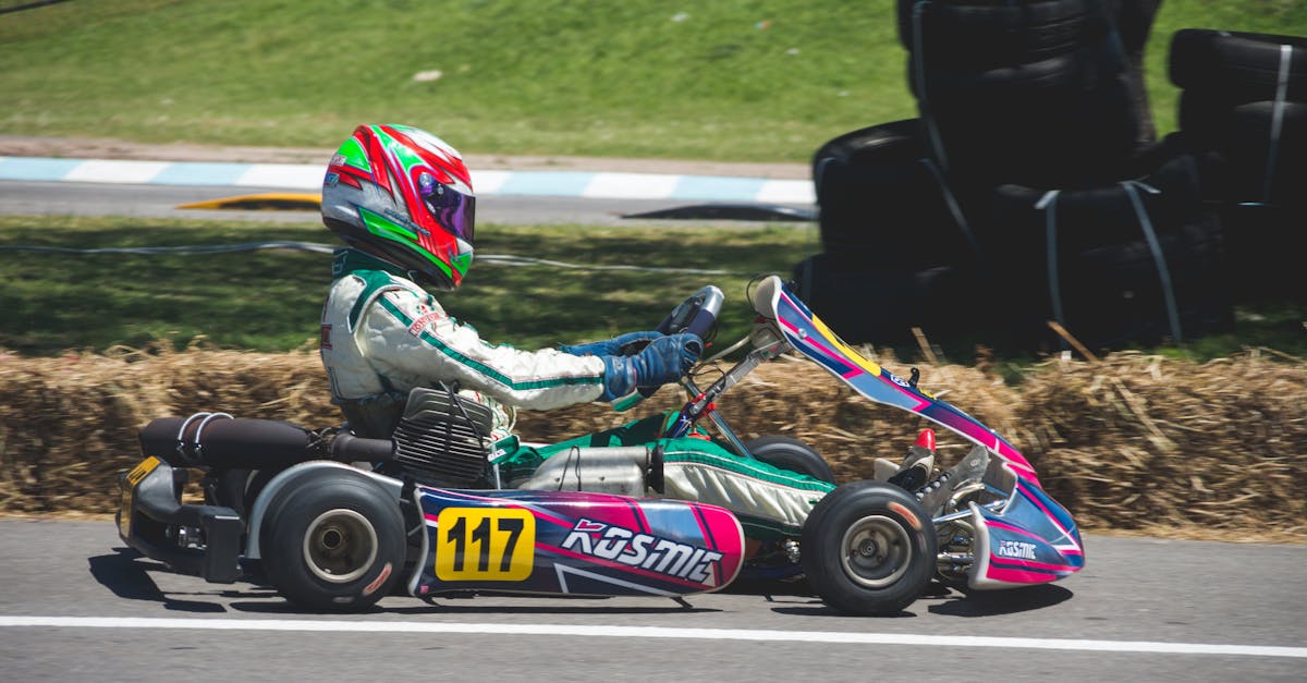 découvrez le monde passionnant du karting ! que vous soyez débutant ou pilote expérimenté, vivez des moments de vitesse et de sensations fortes sur des circuits adaptés à tous. rejoignez-nous pour des courses palpitantes et amusez-vous en toute sécurité !