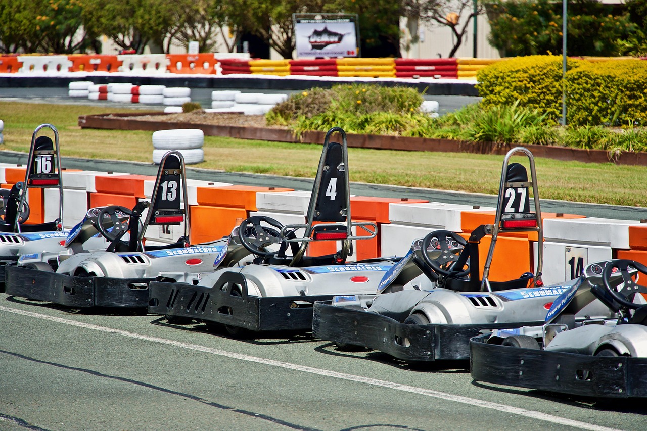Circuit karting : guide complet pour découvrir la meilleure expérience de pilotage