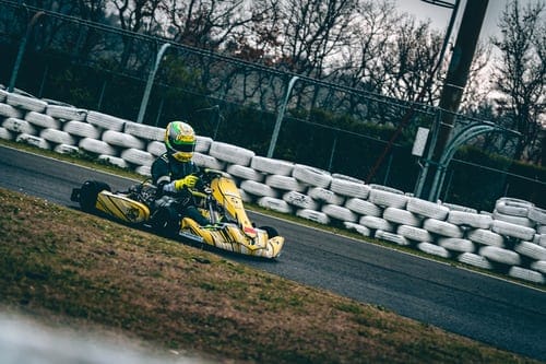 Les avantages de la maîtrise de la conduite rapide en karting