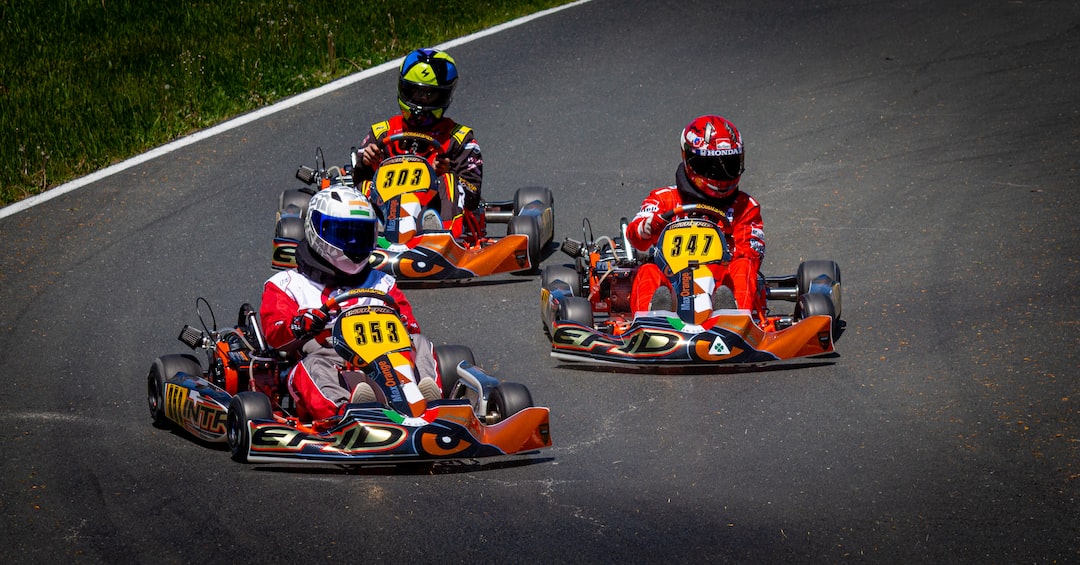 POURQUOI LES COURSES DE KARTING ÉLECTRIQUE SONT AMUSANTES