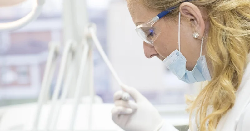Troubles cognitifs ou toxicité ? Le piège du diagnostic