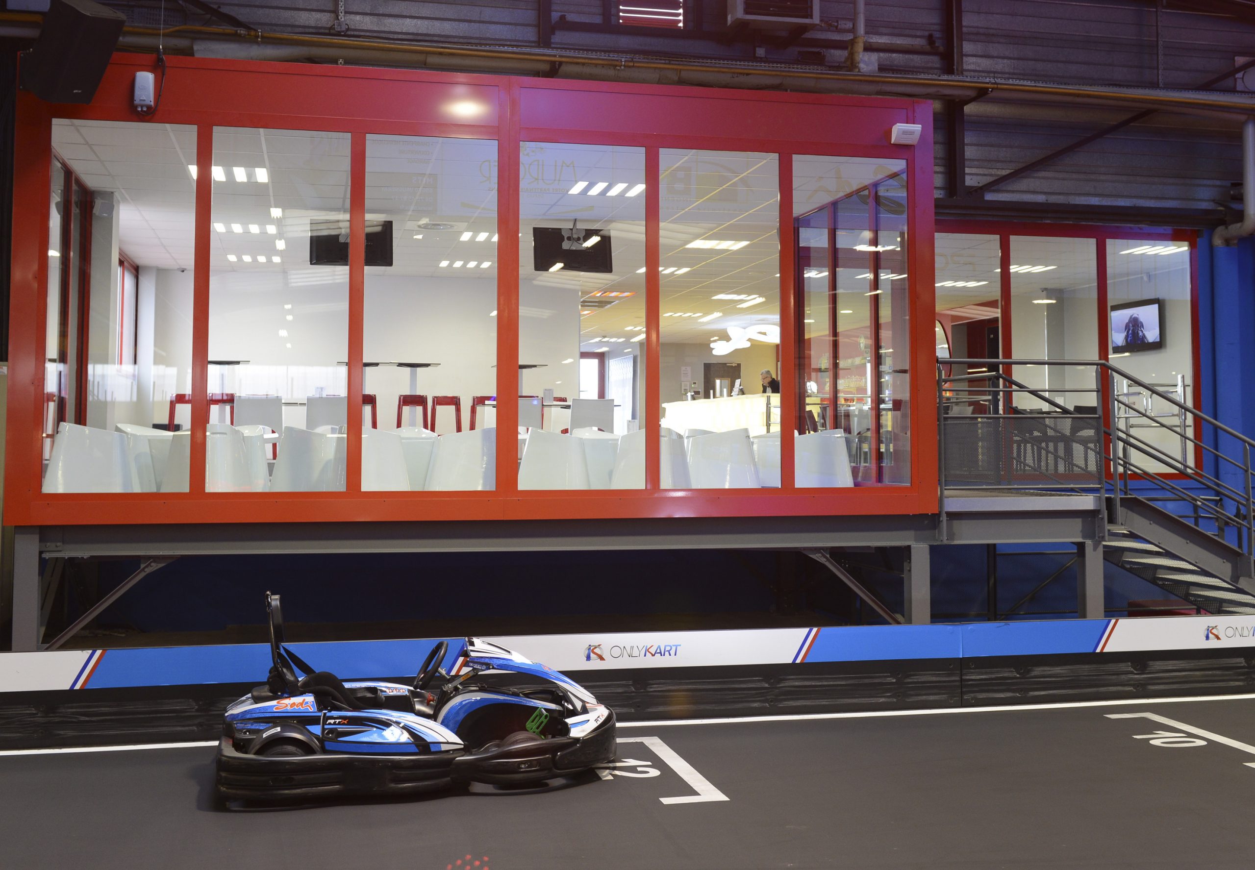 Conseils de conduite : Comment tourner en karting indoor ?