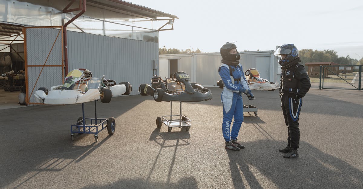 découvrez le karting, une activité passionnante et accessible à tous ! ressentez l'adrénaline sur la piste, que vous soyez un pilote débutant ou expérimenté. parfait pour des sorties en famille, entre amis ou des événements d'entreprise. vivez des sensations fortes et développez vos compétences de conduite dans un cadre sécurisé.