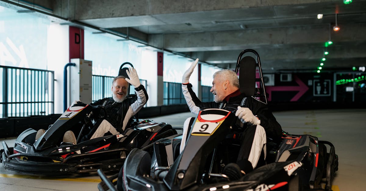 découvrez l'univers du karting avec des sensations fortes au volant, des circuits palpitants et des moments inoubliables entre amis ou en famille. que vous soyez débutant ou pilote expérimenté, le karting vous promet des aventures exceptionnelles!