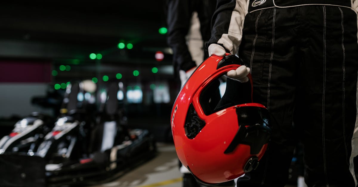 découvrez le karting, une activité palpitante qui allie vitesse et adrénaline. que vous soyez débutant ou pilote confirmé, vivez une expérience unique sur des circuits adaptés à tous les niveaux. réservez votre session dès maintenant et tentez de battre vos amis sur la piste !