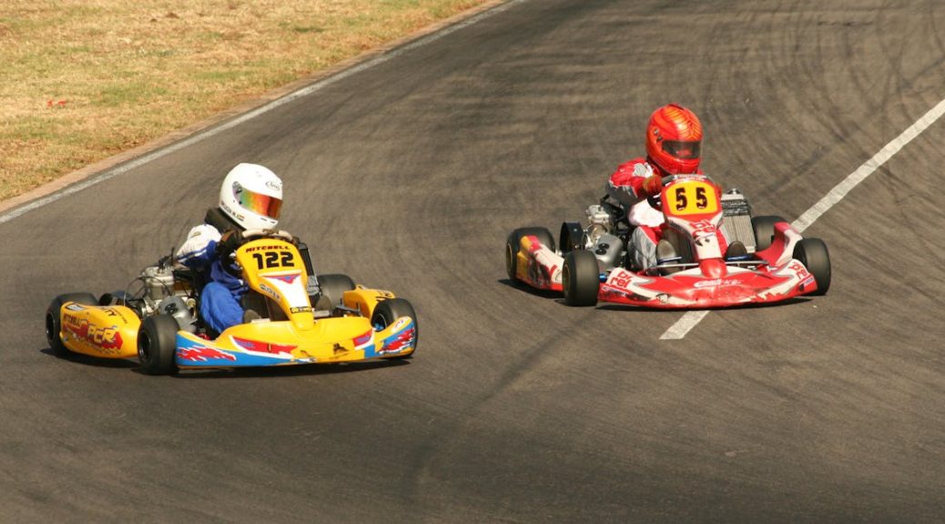 découvrez l'excitation du karting en plein air ! vivez des moments palpitants sur notre circuit, que vous soyez novice ou pilote expérimenté. réservez dès maintenant pour une expérience inoubliable en pleine nature.