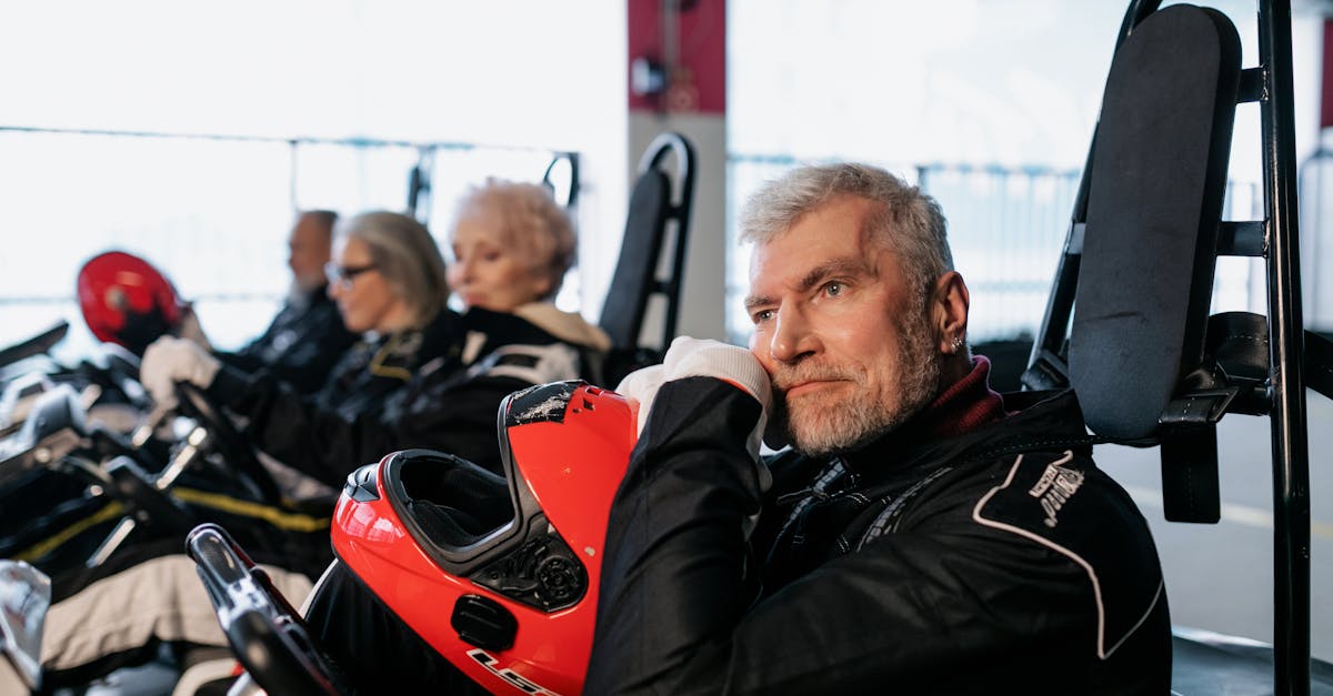 découvrez l'univers passionnant du karting, un sport automobile accessible à tous. que vous soyez débutant ou pilote aguerri, rejoignez-nous pour des sensations fortes sur des circuits adaptés à tous les niveaux. vivez des moments inoubliables entre amis ou en famille dans une ambiance festive et conviviale.