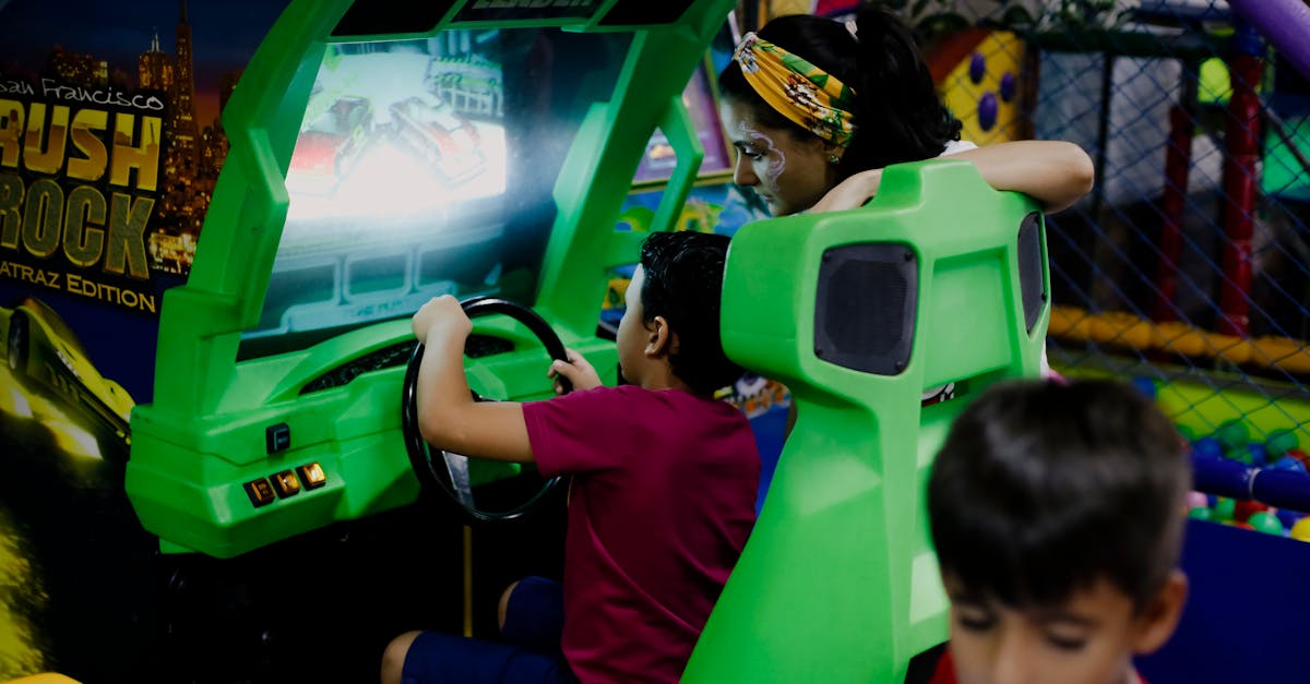 découvrez notre simulateur de course immersif qui vous plonge au cœur de l'action automobile. profitez d'une expérience de conduite réaliste, avec des graphismes époustouflants et des pistes variées, pour satisfaire tous les passionnés de vitesse et d'adrénaline.