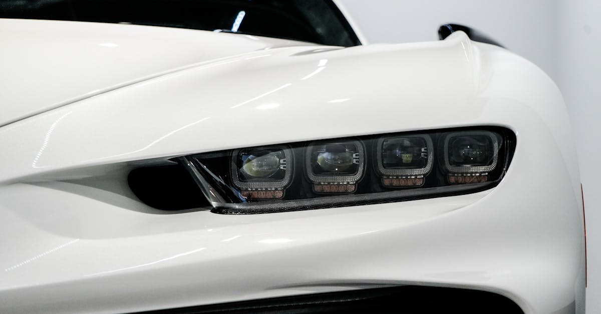 découvrez tout ce qu'il faut savoir sur les limites de vitesse : règles de circulation, importance pour la sécurité routière et conseils pour conduire en toute sérénité. restez informé et améliorez votre conduite.