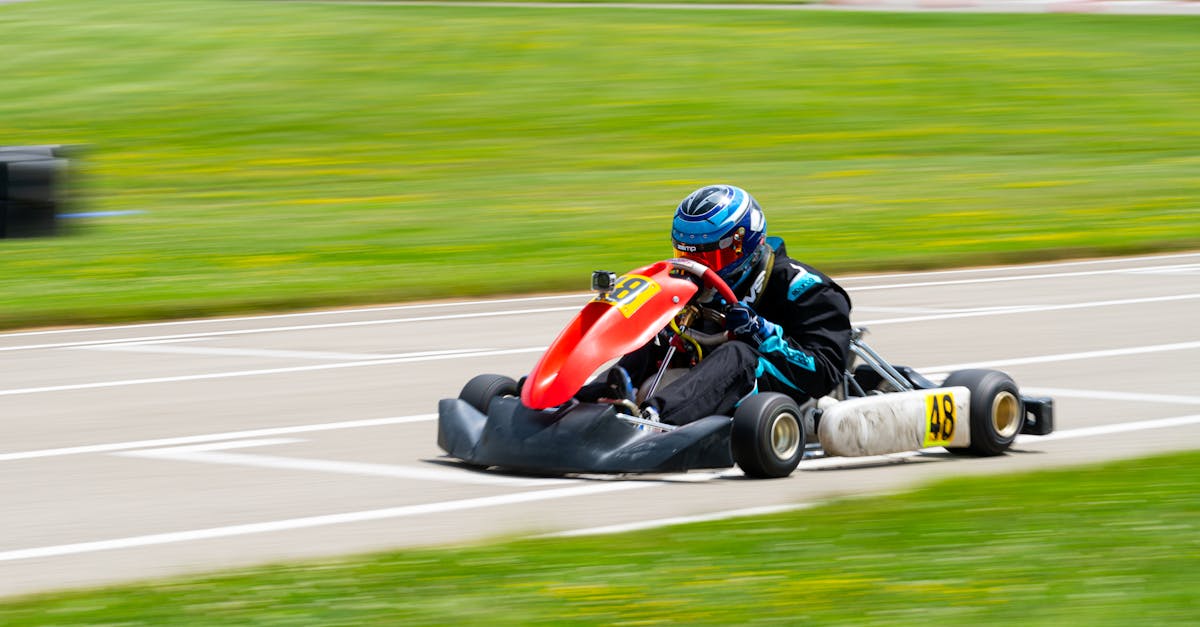 découvrez l'univers passionnant du karting ! vivez des sensations fortes sur des circuits adaptés à tous les niveaux. que vous soyez novice ou pilote confirmé, le karting est une activité idéale pour s'amuser entre amis ou en famille. réservez votre session dès maintenant et préparez-vous à des courses endiablées !