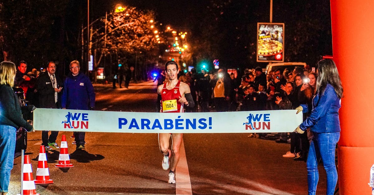découvrez les sensations uniques du night running : courez sous les étoiles et profitez de l'air frais nocturne. que vous soyez débutant ou coureur aguerri, explorez des parcours sécurisés et adaptés pour une expérience inoubliable.