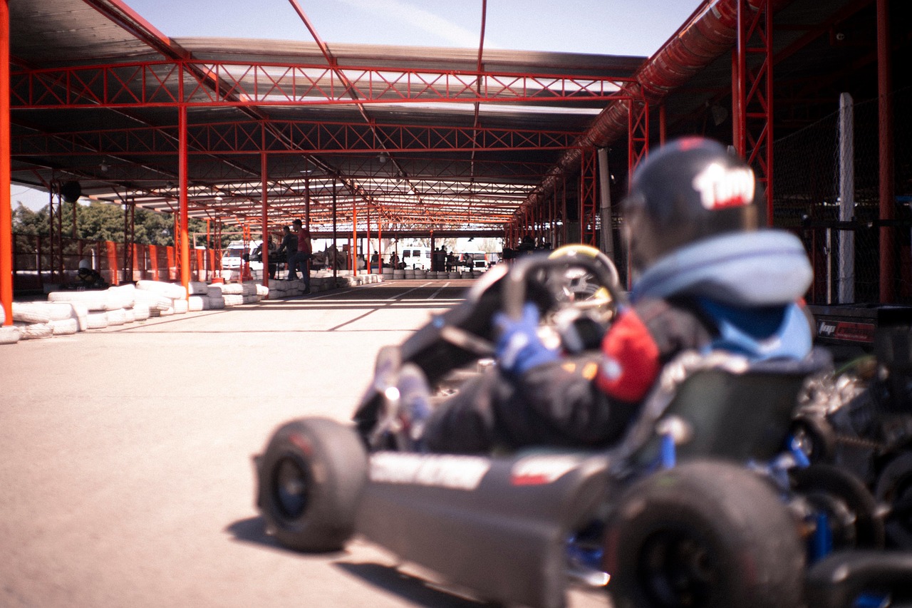 découvrez karting champions, l'expérience ultime de course de karting pour tous les âges, avec des compétitions passionnantes et des pistes captivantes.